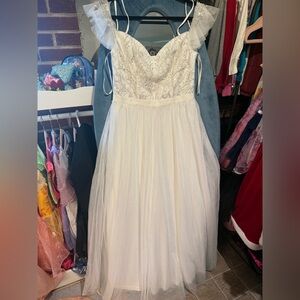 Ivory Beaded Lace Tulle Gown